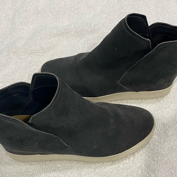 Women’s Dolce Vita Dark Gray Step-in Suede Snakeskin Trim Ankle Booties Boots 9M - Picture 10 of 12